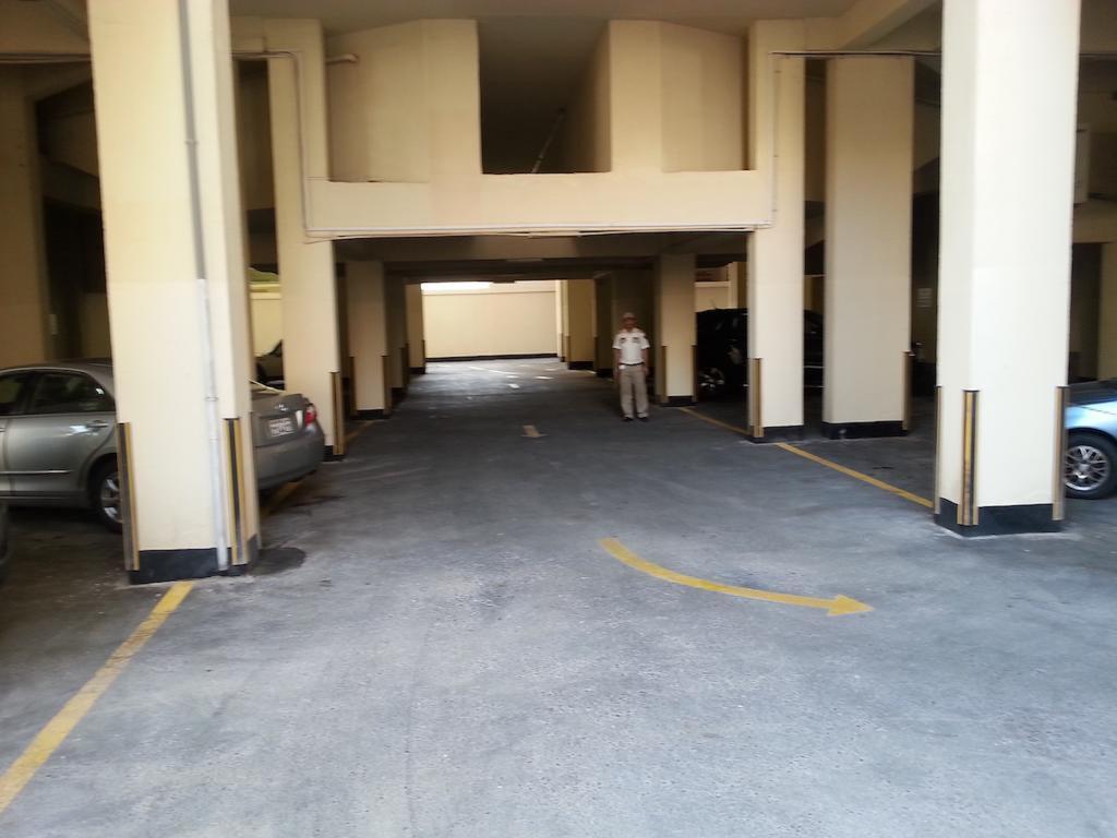 Apartamento Al Sahab Tower Manama Exterior foto